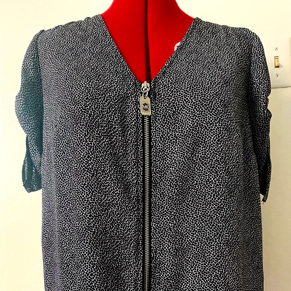 Michael Kors blouse abstract zip front top